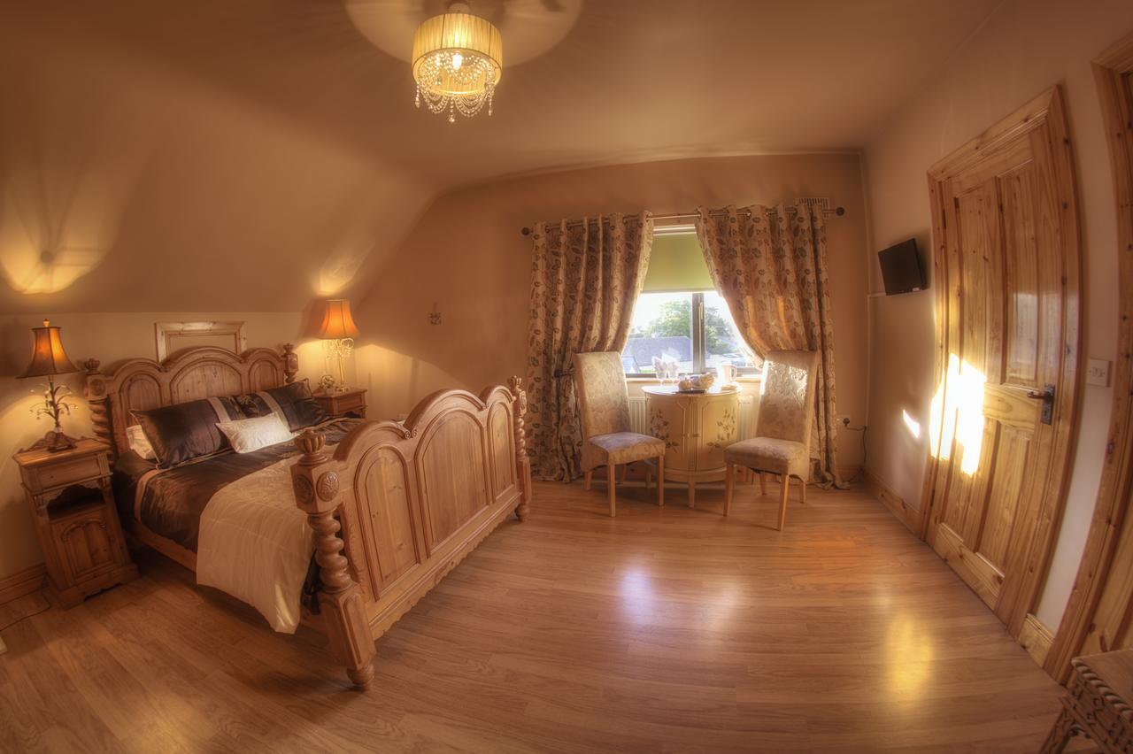 Walkers Nest Acomodação com café da manhã Carlingford Exterior foto