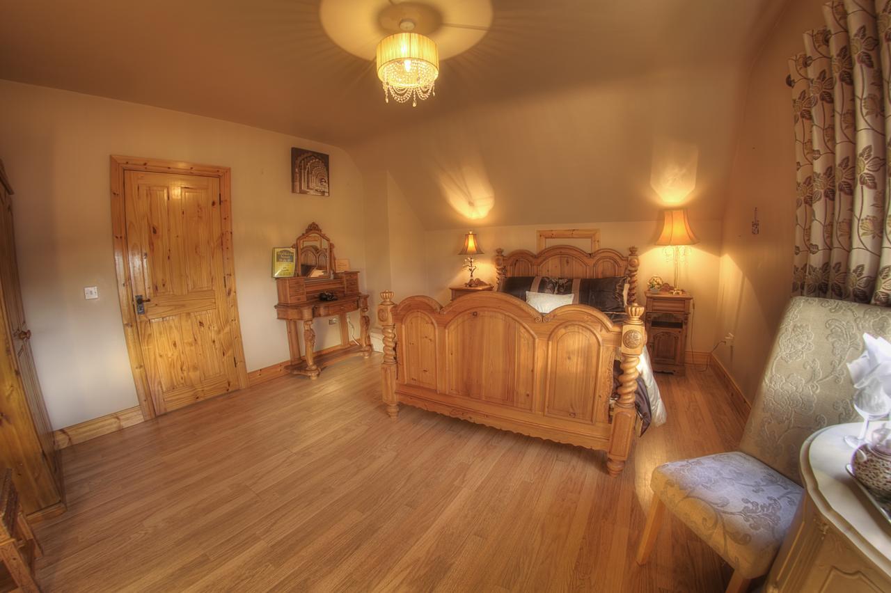 Walkers Nest Acomodação com café da manhã Carlingford Exterior foto