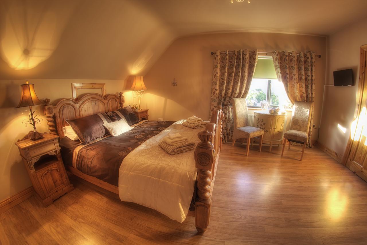 Walkers Nest Acomodação com café da manhã Carlingford Exterior foto