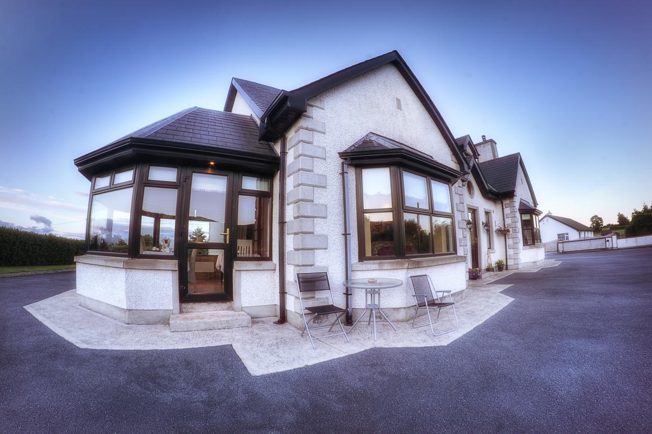Walkers Nest Acomodação com café da manhã Carlingford Exterior foto