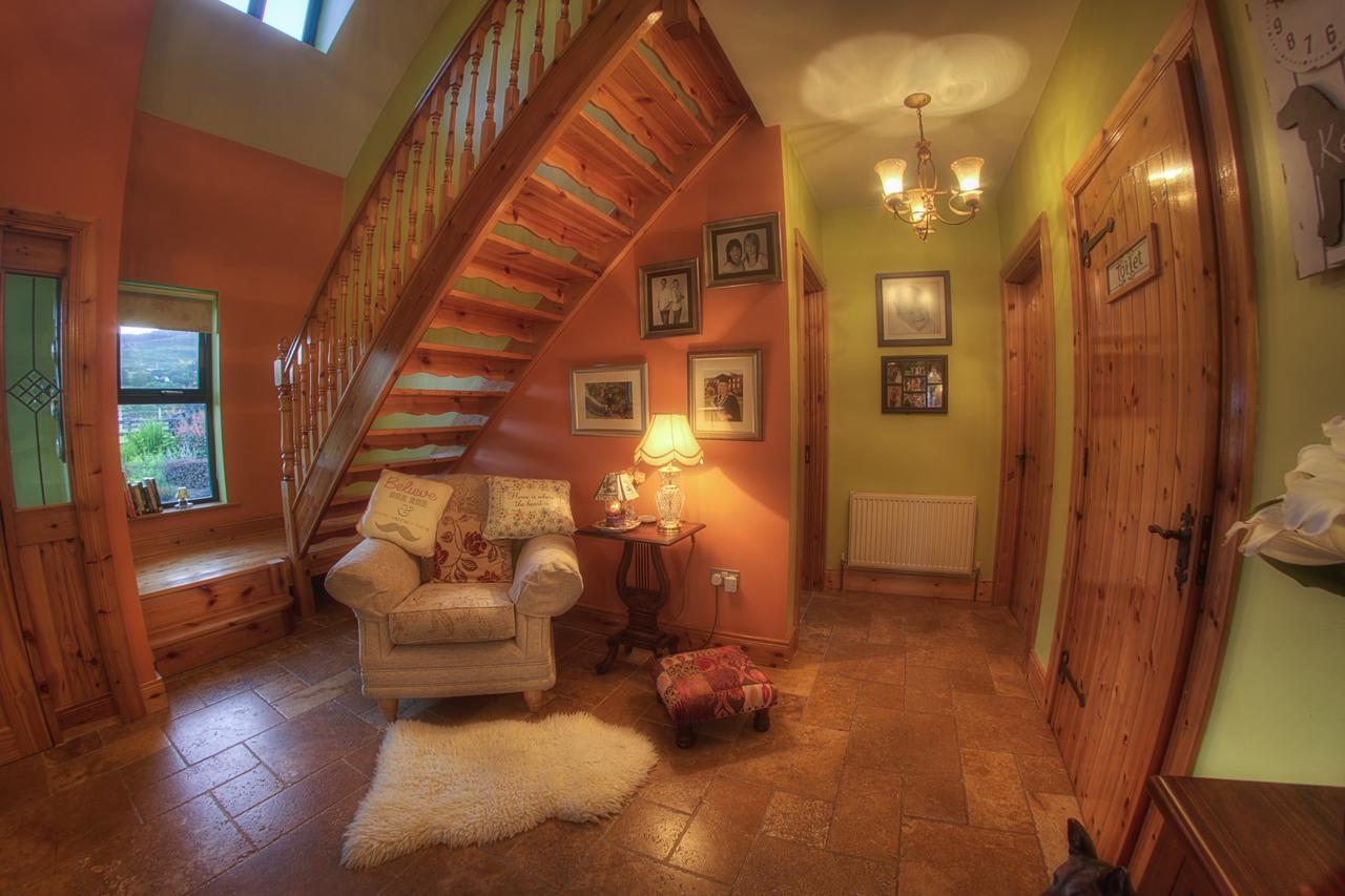 Walkers Nest Acomodação com café da manhã Carlingford Exterior foto